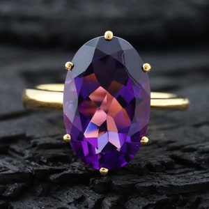 Large Gemstone Amethyst Solitaire Ring 18k Solid Gold Handmade Ring Prong Set Purple Gems Ring Women Delicate Jewelry Anniversary Gift Her