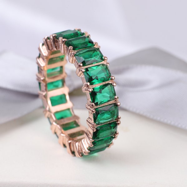 Emerald 14K Gold Eternity Band May Birthstone Matching Band Ring Baguette Green Gemstone Ring Gift for Women Stacking Band Promise Ring