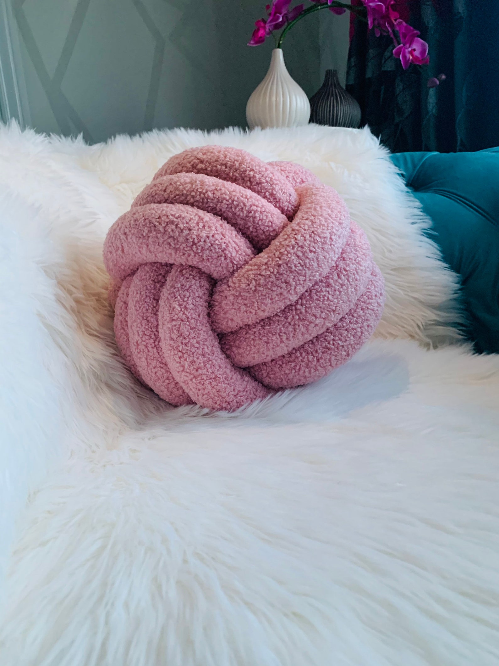 Blush pink boucle knot cushion/pillow Etsy