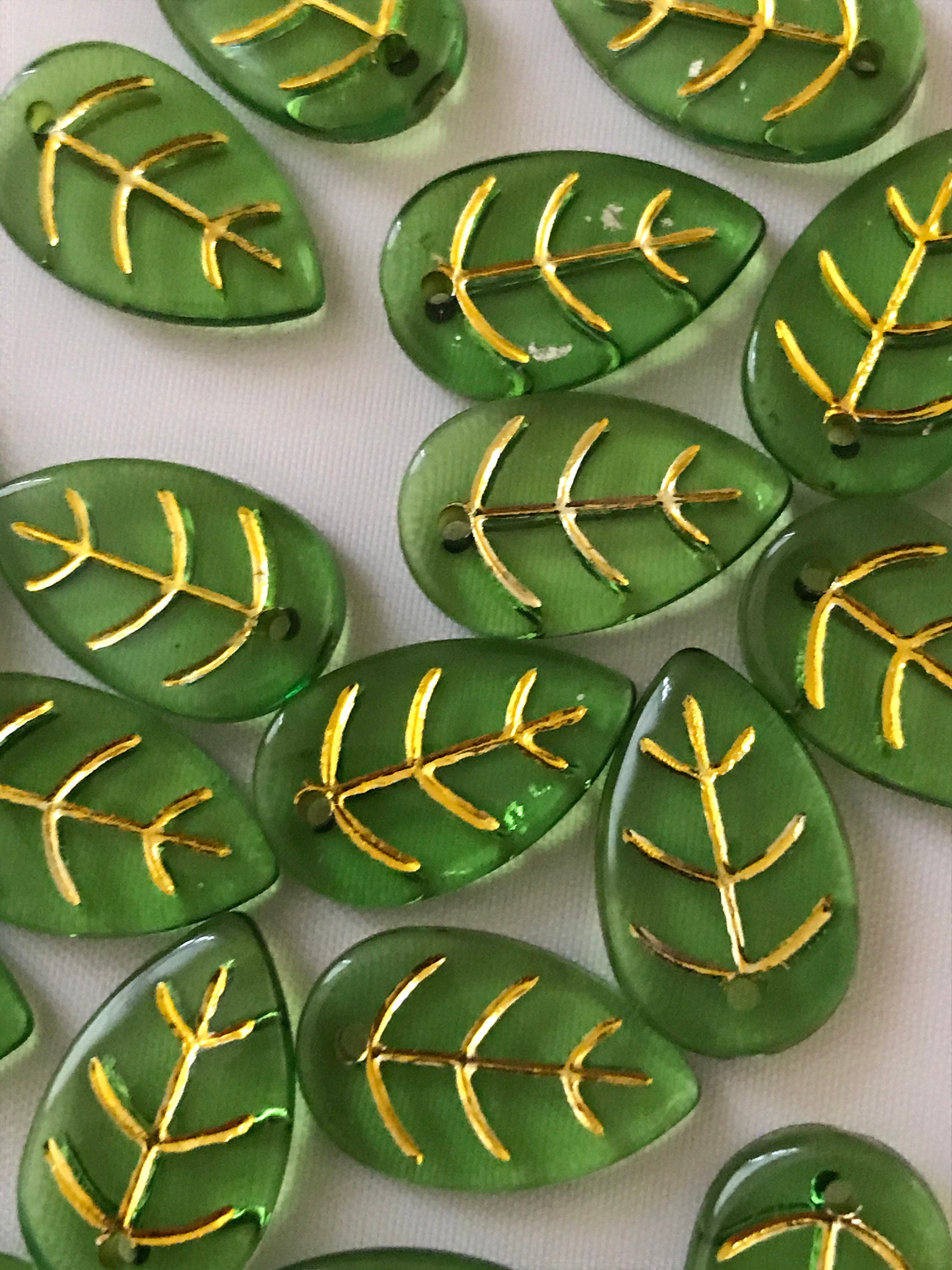 20 Acrylic Green Leaf Beads 17mm X 11mm Etsy