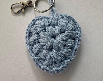 Crochet keyring - blue heart