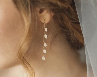 Elegant Freshwater Pearl Dangle Earrings for Bridesmaids and Bridal Gifts