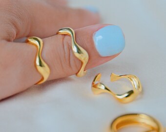 Wavy Ring, Minimalist ring, Minimalist gold ring, Dainty Gold Ring, Thin Gold Ring, Adjustable ring, Gift for her