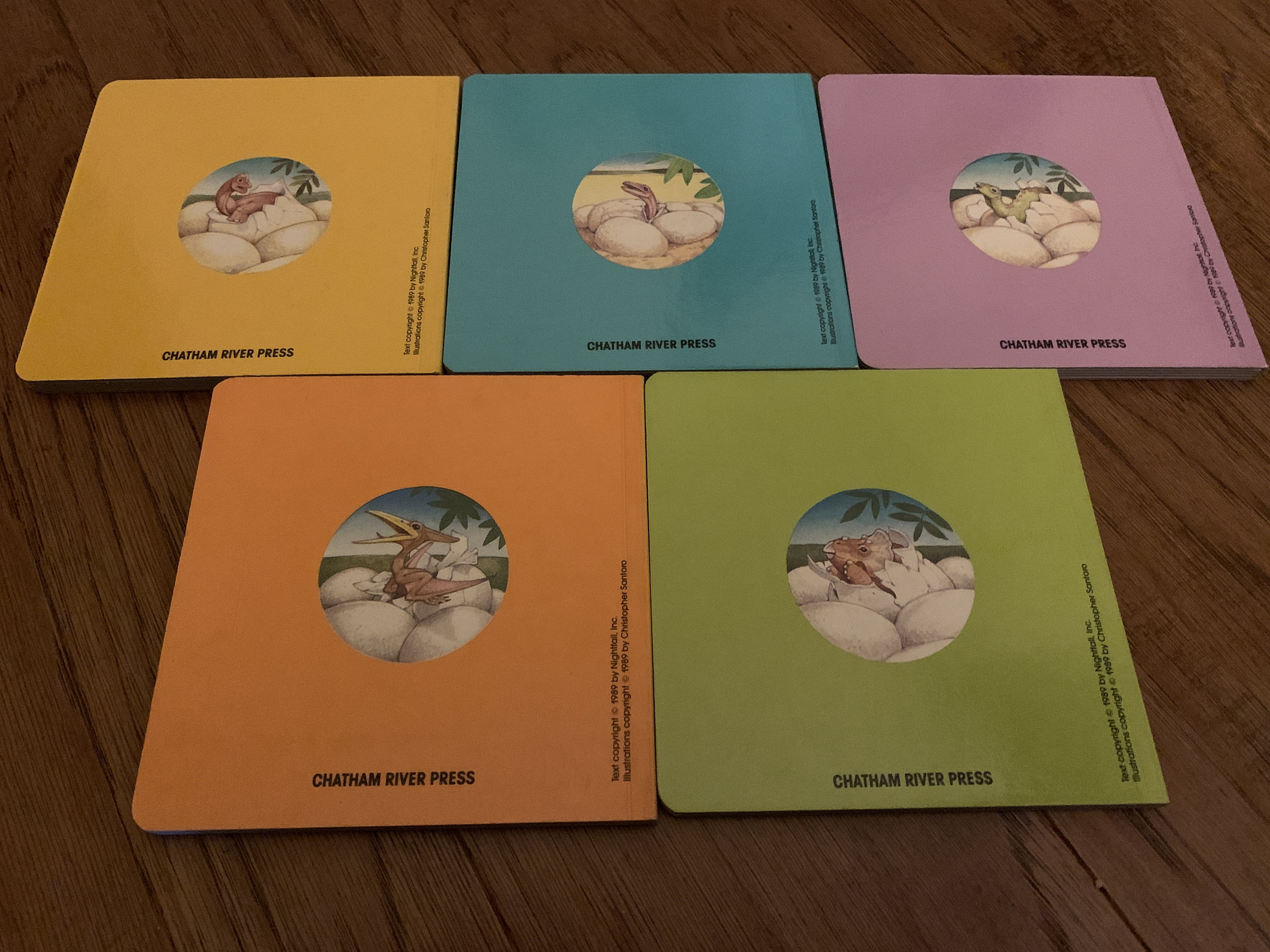 Save 40 Now EXCEEDINGLY RARE ASIMOV Little Library of Dinosaurs Color