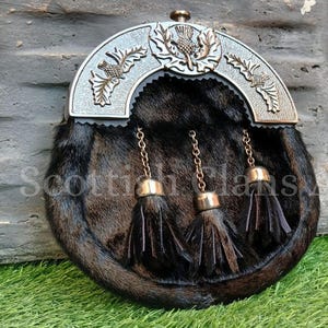 Handmade Black Fur Kilt Sporran: Scottish Highland Accessory with Chain