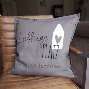 Cushion cover - 50 cm x 50 cm - cushion cover - favorite place - personalized - coordinates