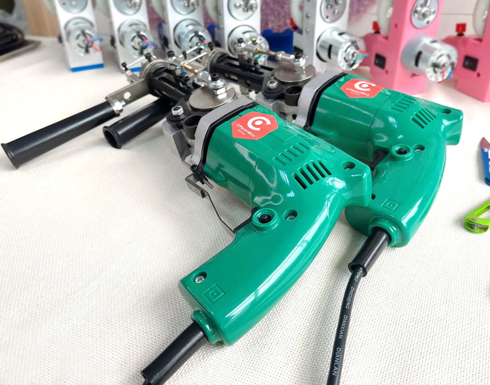 New ZQII Cut Pile Loop Pile Tufting Gun Gift 150x150cm Monks Cloth