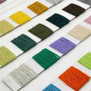 Voorbeeld \ Kleurenkaart 100% wolgaren, 2-laags vloerkleed merinogaren, 80 kleuren tuftgarens
