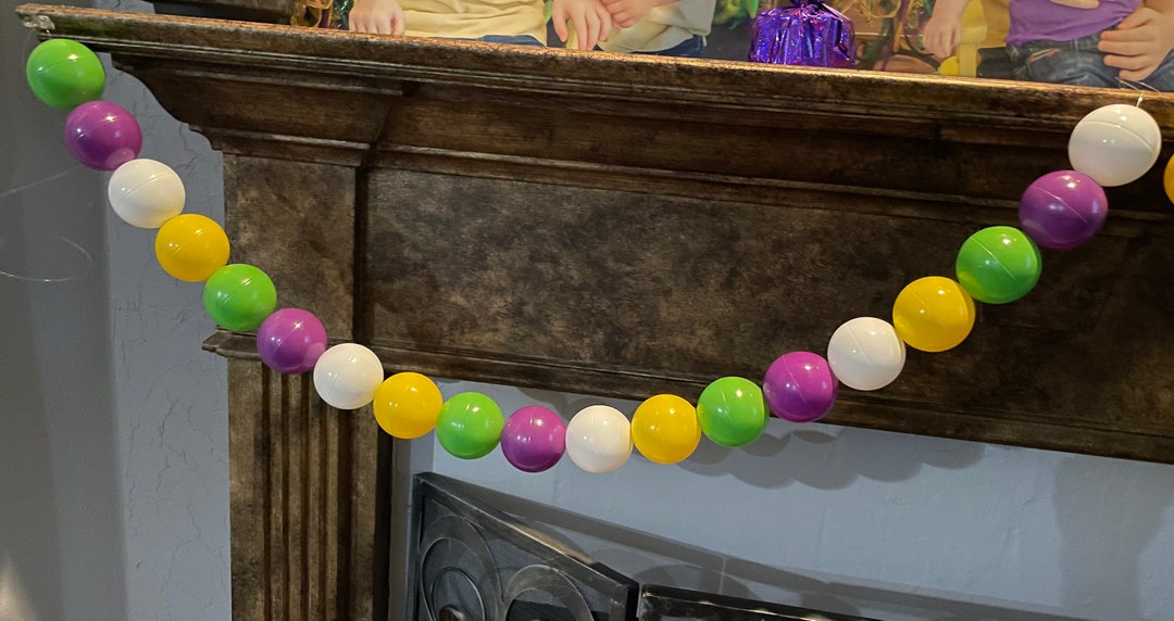 jumbo mardi gras garland