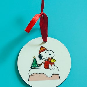 Decoración navideña inspirada en Snoopy