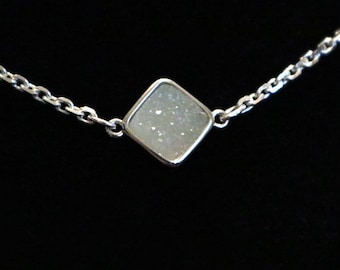 Crystal Agate Druzy Necklace - 16"
