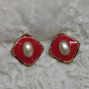 Red stud earrings, Vintage Jewelry, Costume jewelry,Enamel with faux white pearls, statement earrings, for her
