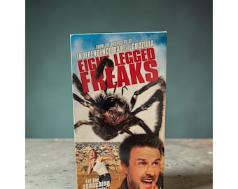 Eight Legged Freaks VHS VCR Video Tape Horror David Arquette, Kari Wuhrer Used