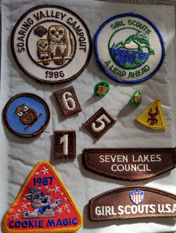 Vintage Girl Scout Badges 1980's 80's Patches for Clothes,crafts