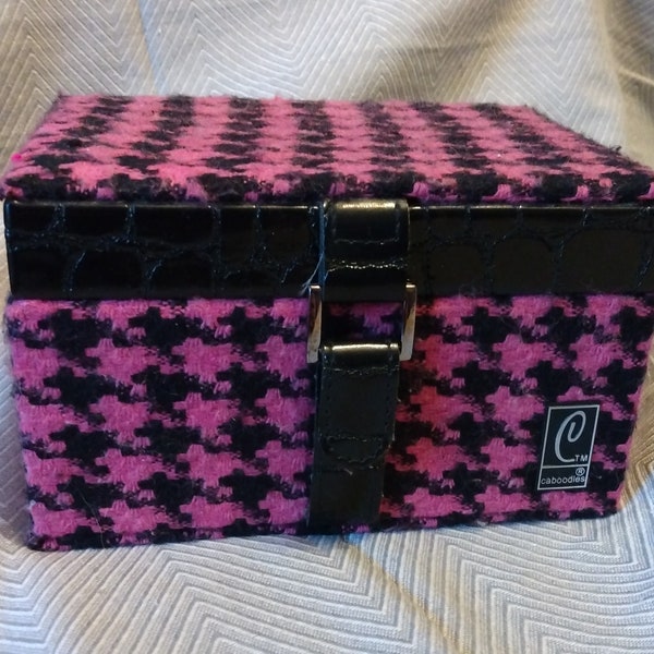 Vintage Caboodles pink and black plaid fabric train case makeup case