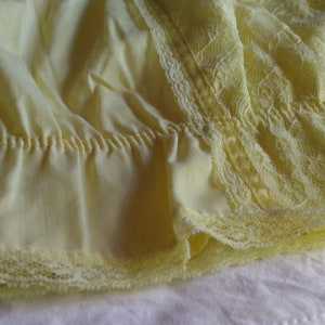 Vintage girls camisole yellow Camisole tank top lace 1980's image 6