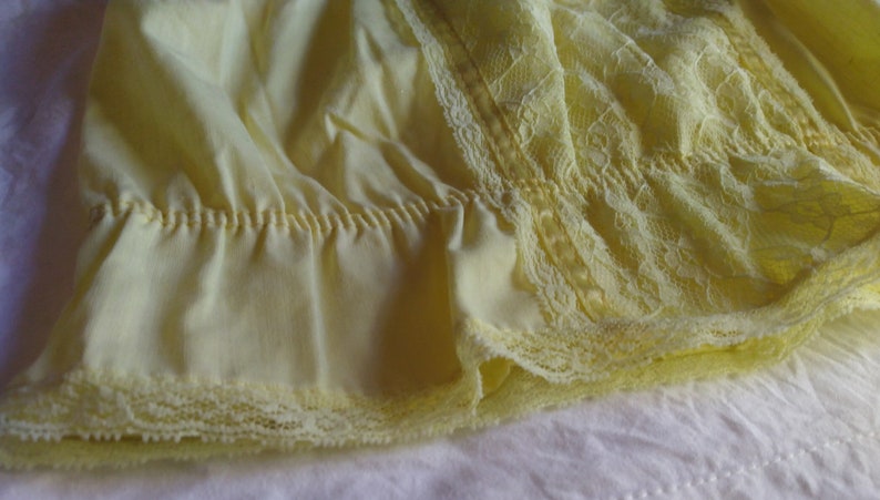 Vintage girls camisole yellow Camisole tank top lace 1980's image 6