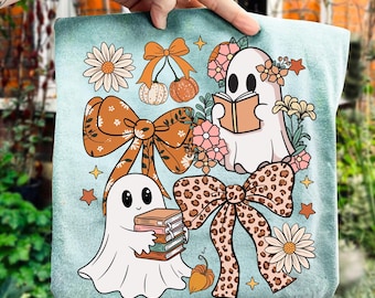 Spookboeken Halloween png, bloemen herfst Halloween-spook png, boho pompoenkoket png, leraar spookboeken lezen, luipaardpompoenstrik png