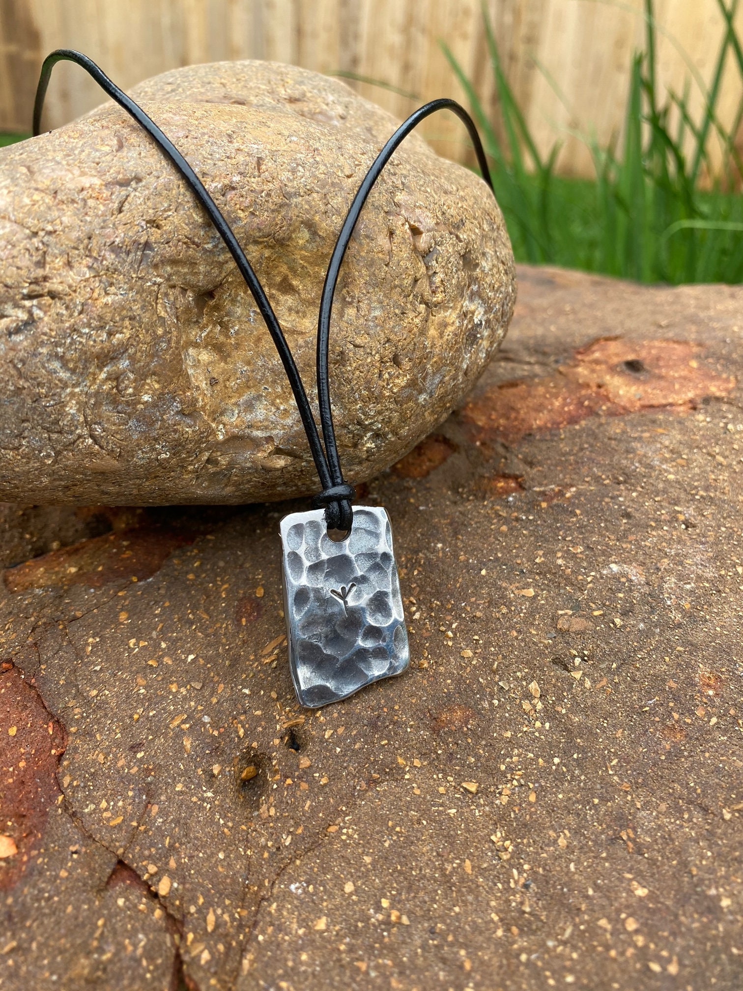 CERSLIMO Collana con ciondolo a forma di rune norrene