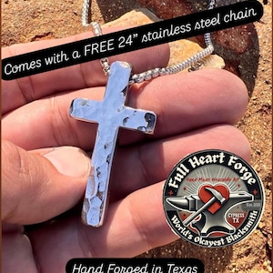 De "316", handgesmede, gehamerde roestvrijstalen kruisketting, beschermend amulet, door smid gemaakt, kruishanger