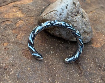 Jormungandr Viking Bracelet: Twisted Stainless Steel Serpent Bangle