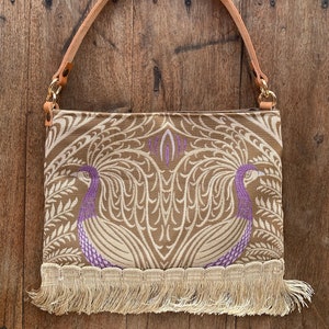 Shoulder bag entirely handmade with furnishing fabrics. Piece.