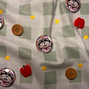 Neapolitan Cat - Button pin, hand drawn, hand pressed-