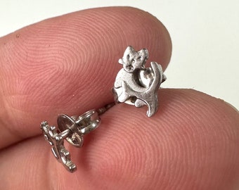 Adorable 925 Silver Kitten Stud Earrings: Small but full of charm