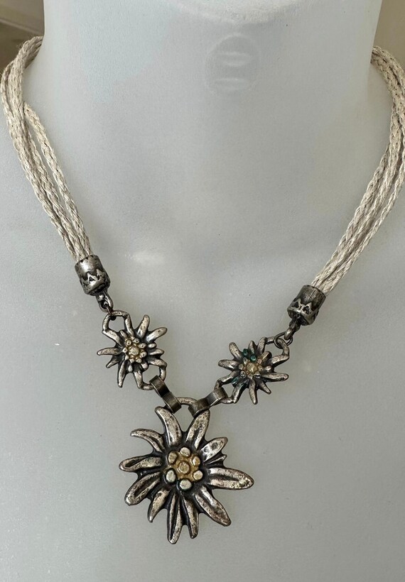 Dirndl Trachten Haus Edelweiss Flower Black Bavarian Choker Necklace for Dirndl - Edelweiss Choker