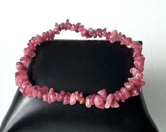 Délicat bracelet éclat avec pierres semi-précieuses roses !