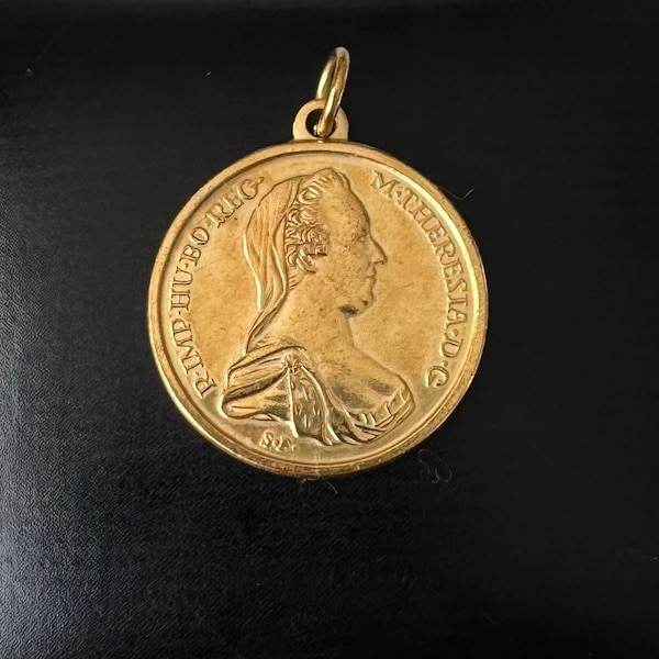 Antique Maria Theresa coin pendant, hard gold plated – a touch of history