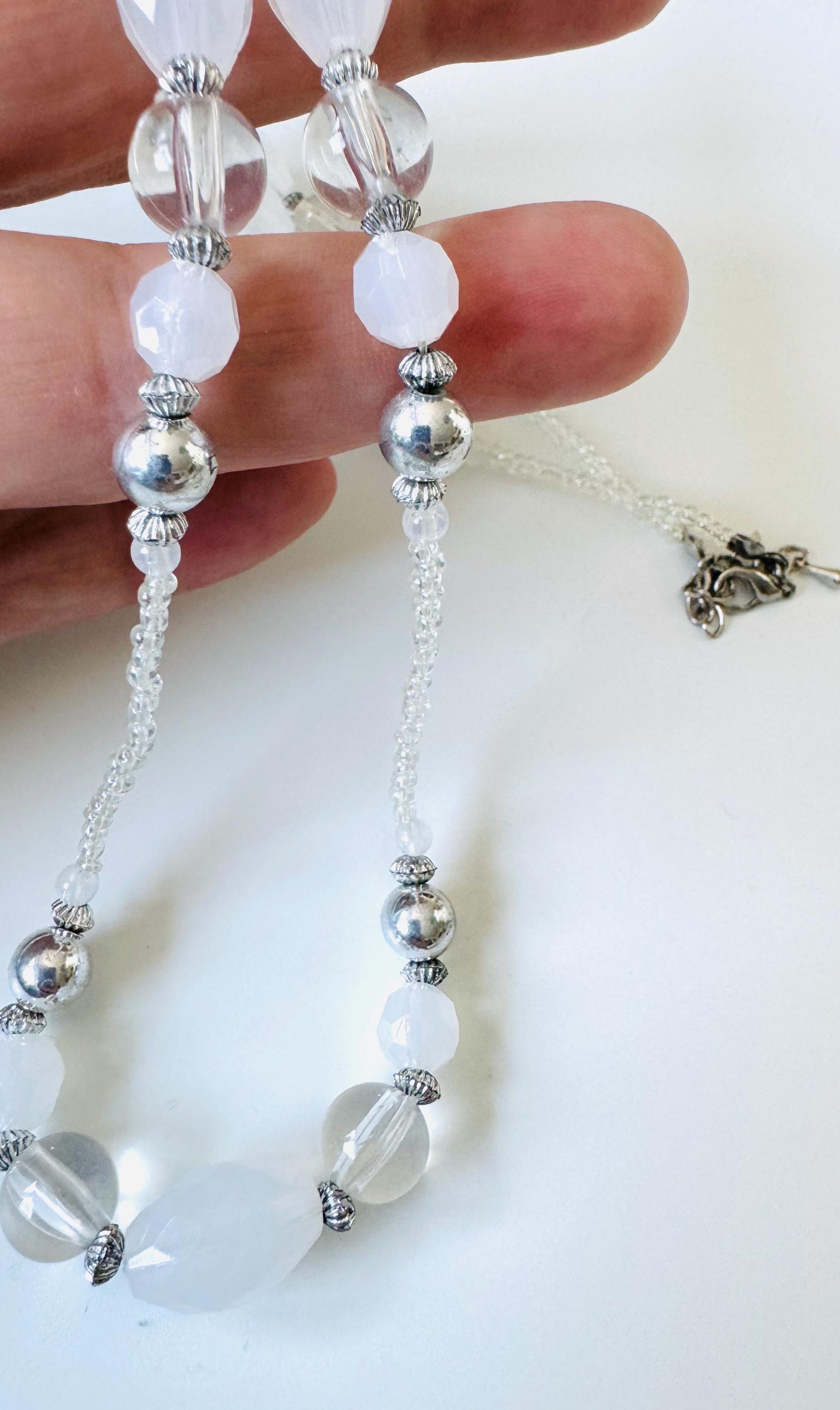 Collier Fantaisie Vintage - Occasion En Parfait État - Quelques Traces D'Usure Normales