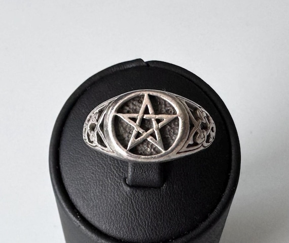Solid 925 silver ring with pentagram and Celtic k… - image 2
