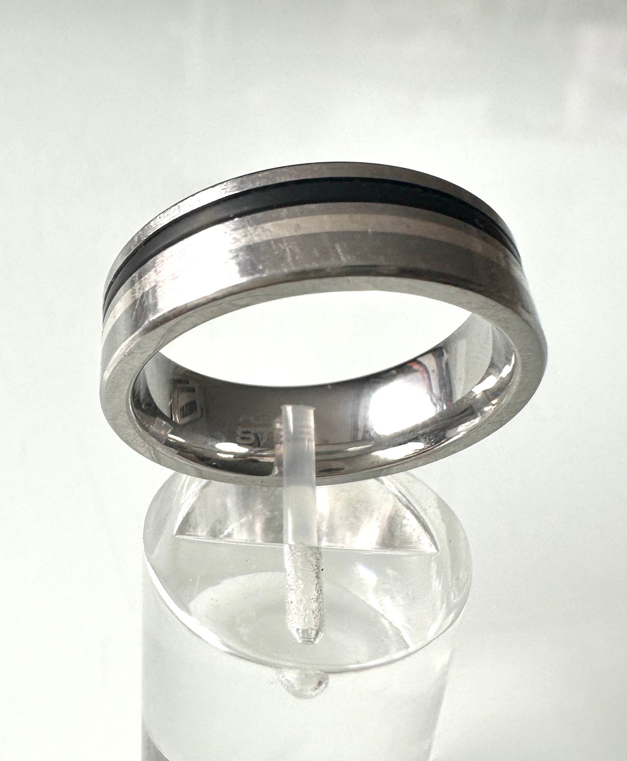 Fossil steel ring deals