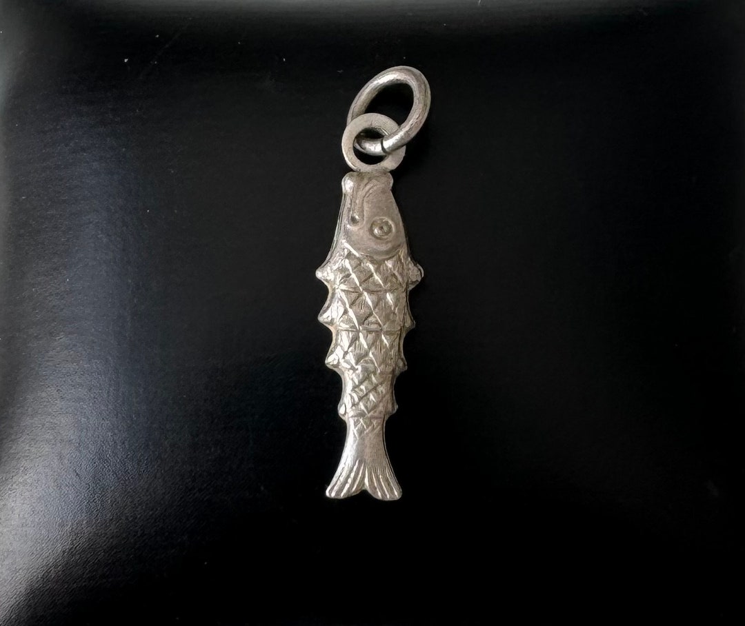 Old 800 Silver Fish Pendant With Charming Vintage Details - Etsy