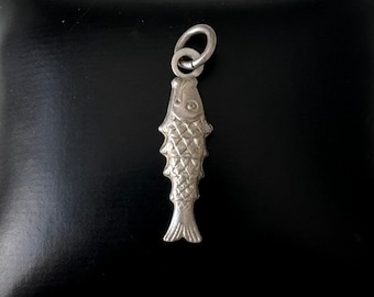 Beautiful old silver pendant: 800 silver fish with charming vintage details