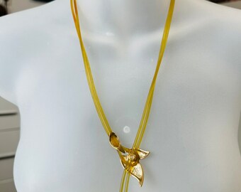 Pendentif Doré Pierre Lang - Bijou Neuf Avec étiquettes - Style Moderne !