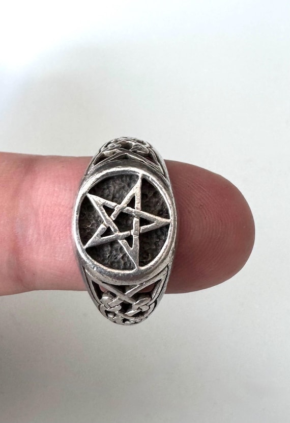 Solid 925 silver ring with pentagram and Celtic k… - image 3