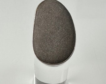 Organic statement ring, solid 925 silver, crafted with grey natural stone!