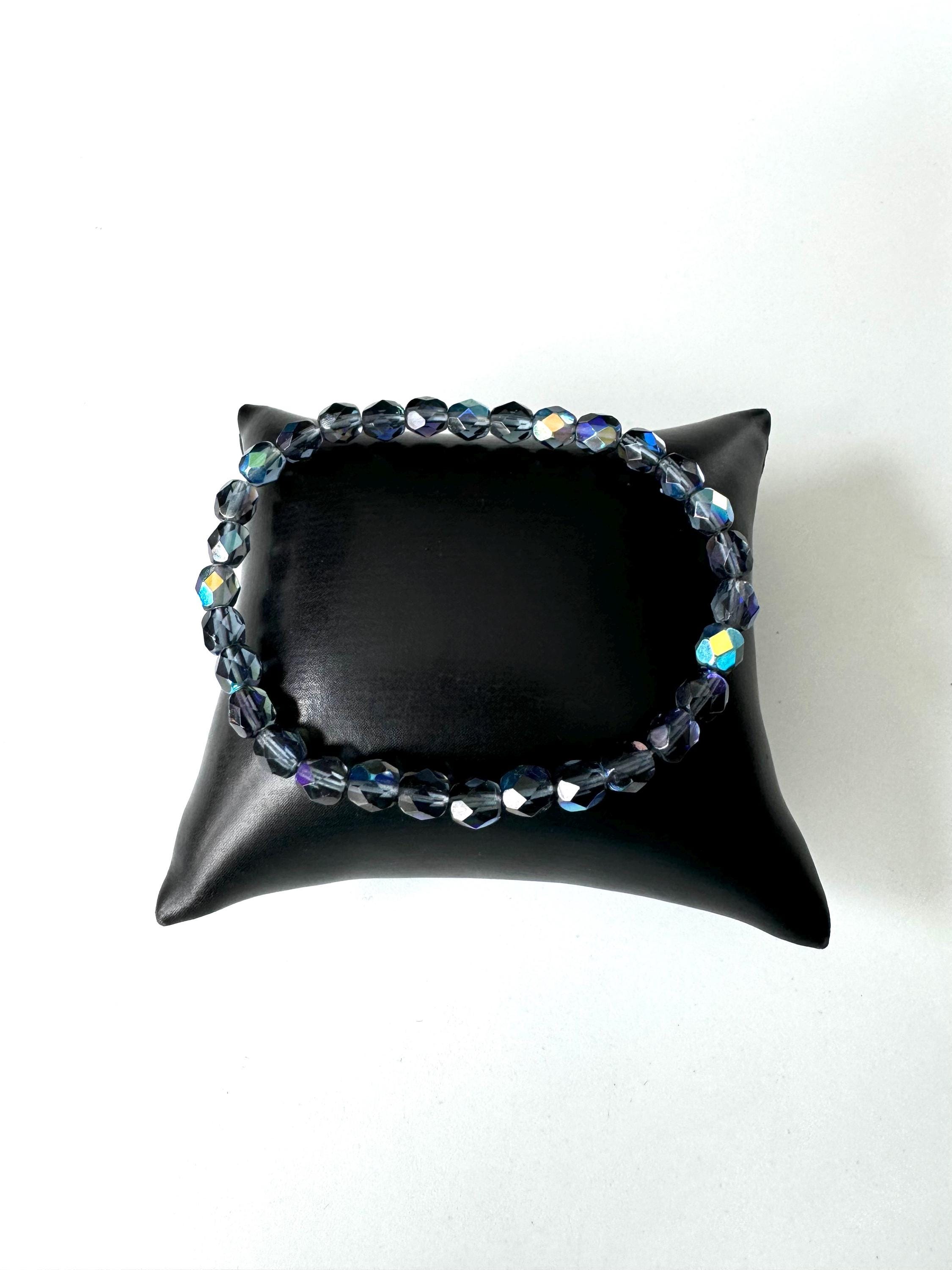 ヴィンテージガラスブレスレットブルー虹色伸縮性あり！ - Etsy 日本