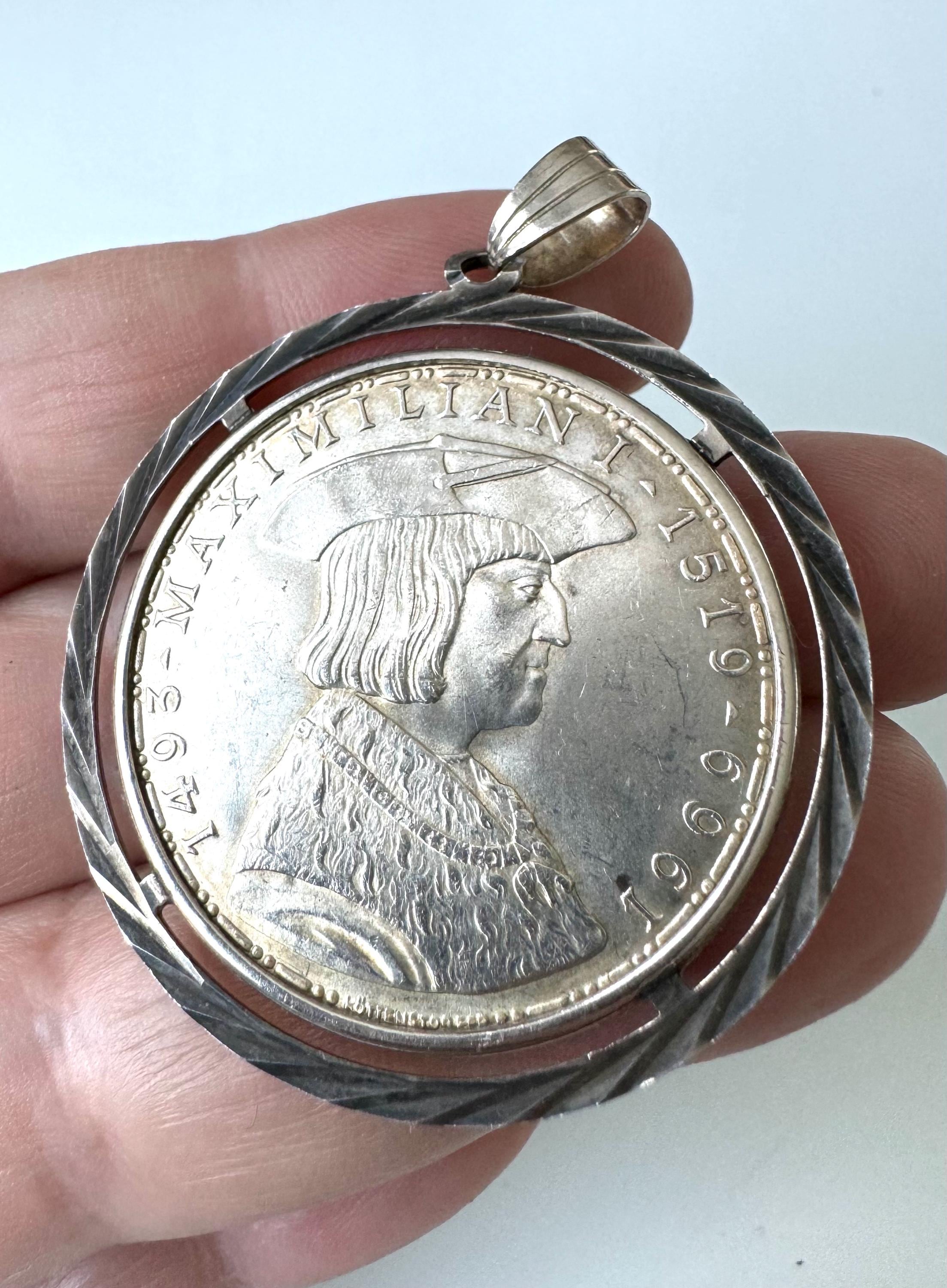 1969年 オーストリア マクシミリアン1世 アンティークシルバー 50