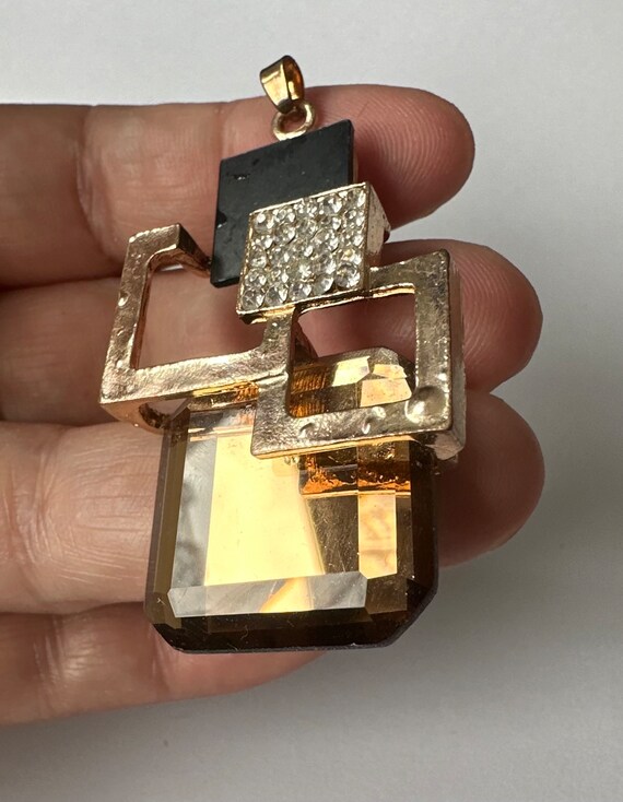 Vintage costume jewelry pendant from the 80s: mag… - image 9