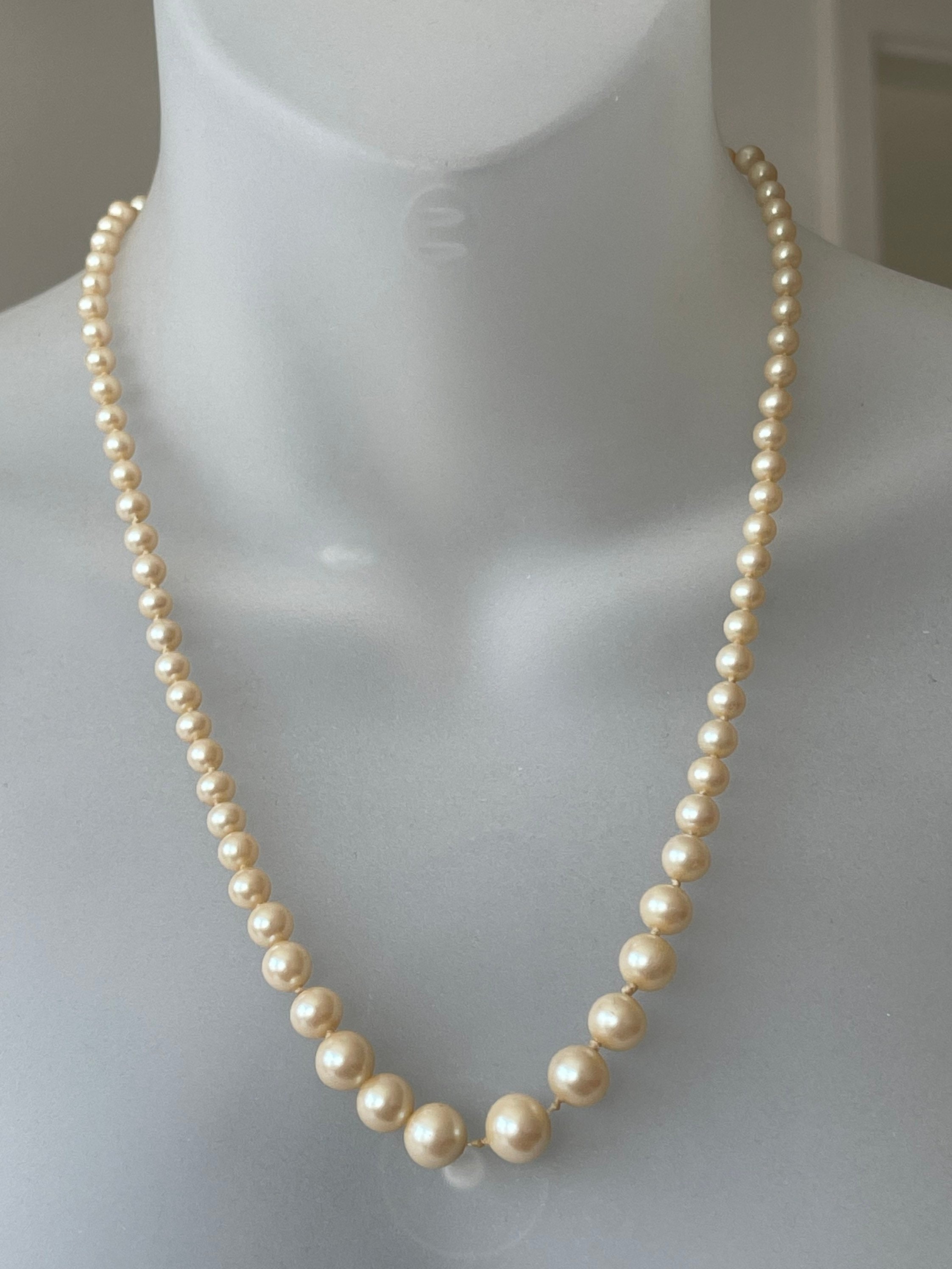 Collier Sphères Blanches Vintage Années 70 Style Haute Couture - 52 Cm - Neuf Sans Emballage