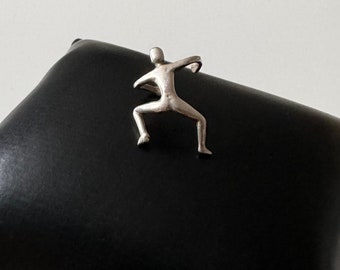 925 silver earrings clampable - The climbing man in the ear