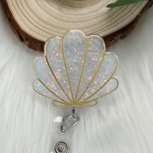 Summer Seashell Badge Reel--Clamshell Badge Reel-Summer Badge Reel-Graduation Gift-Coworker Gift-Glitter Beach Badge-Nurse Badge Reel