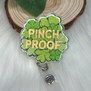 Glitter Pinch Proof Badge Reel--St. Patricks Badge Reel-Lucky Clover Badge Reel-Coworker Gift-Glitter Leprechaun Badge-Nurse Badge Reel