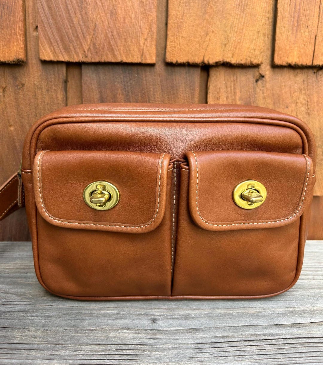 COACH オールドコーチ ウエストバッグ ターンロック ダブルポケット 希少 il_1080xN.7620154228_p2i4.jpg