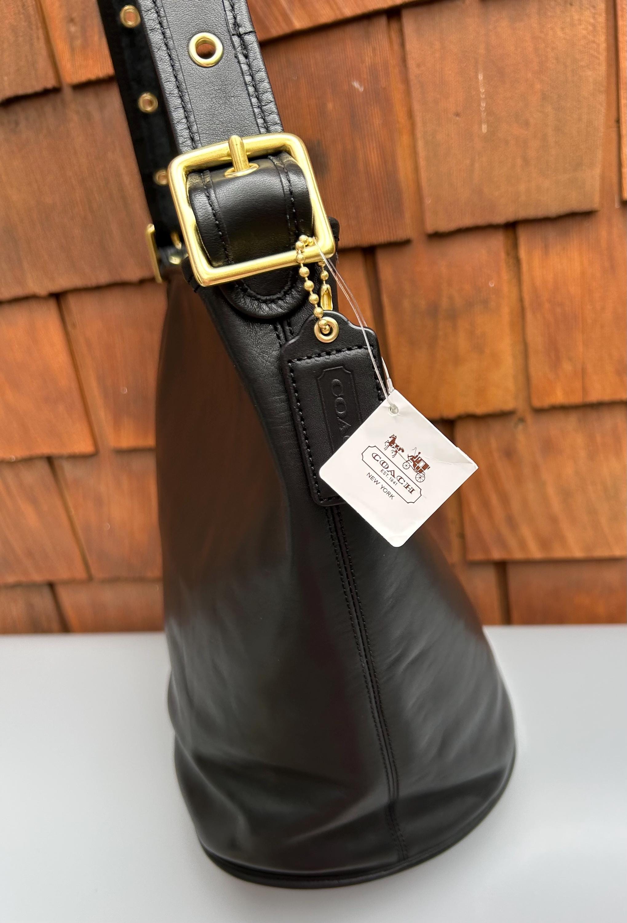 バッグ COACH Vintage Bucket Bag K6U-9085 Black COACH Vintage Bucket Bag K6U-9085 Black