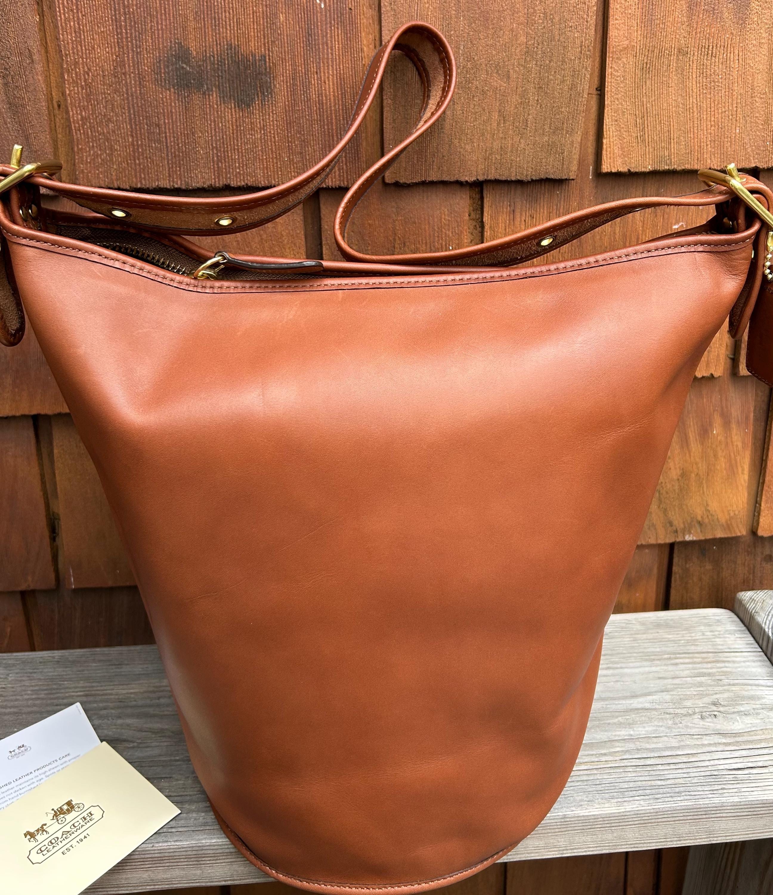 New Coach Limited Edition Bucket Duffle Feed Sac Weekender