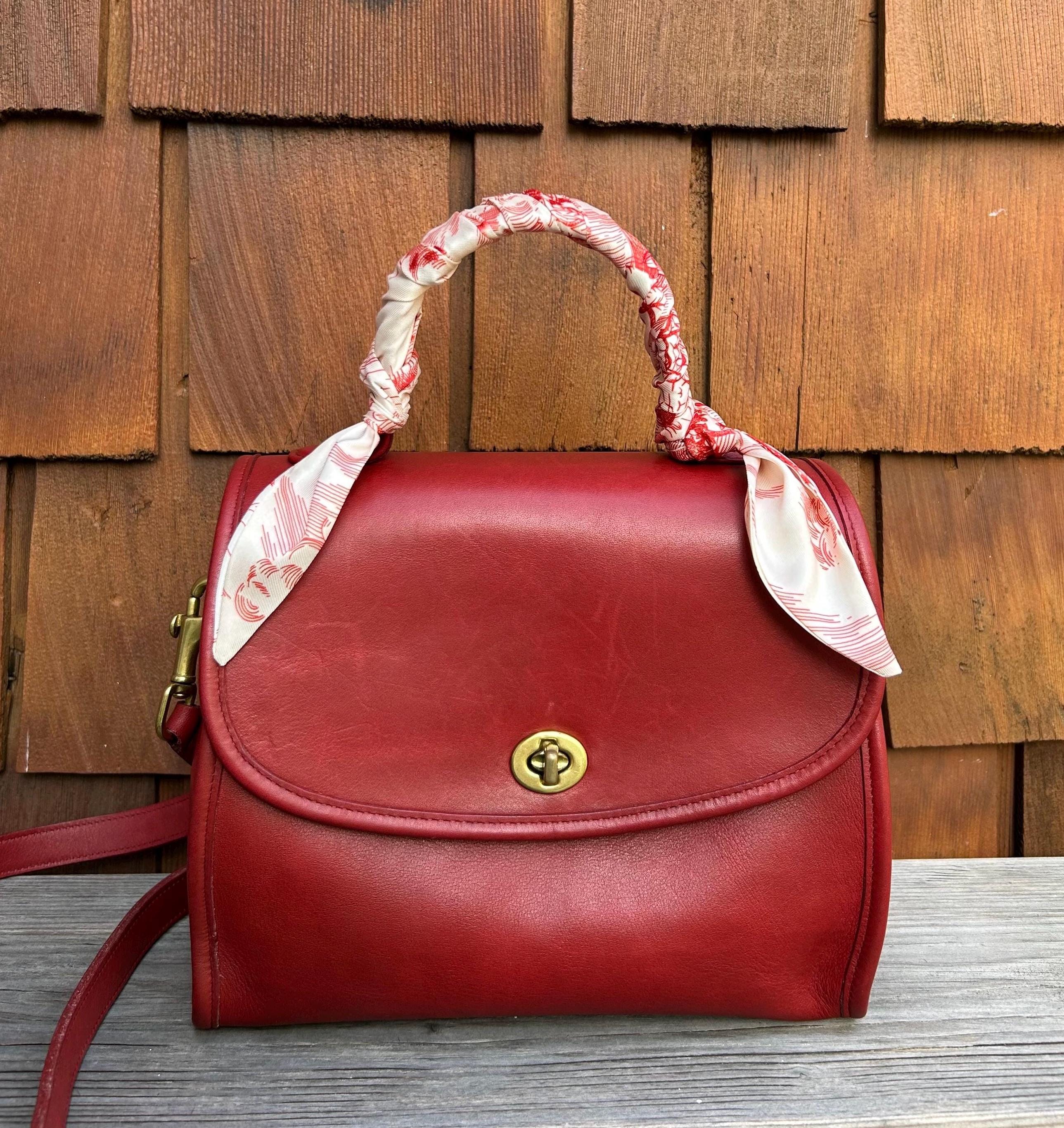 90s Vintage Coach Manor Top Handle Satchel Crossbody Bag 9977 Red 